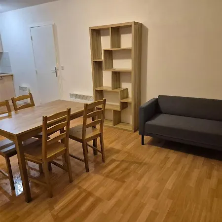 Saint-sever Apartament